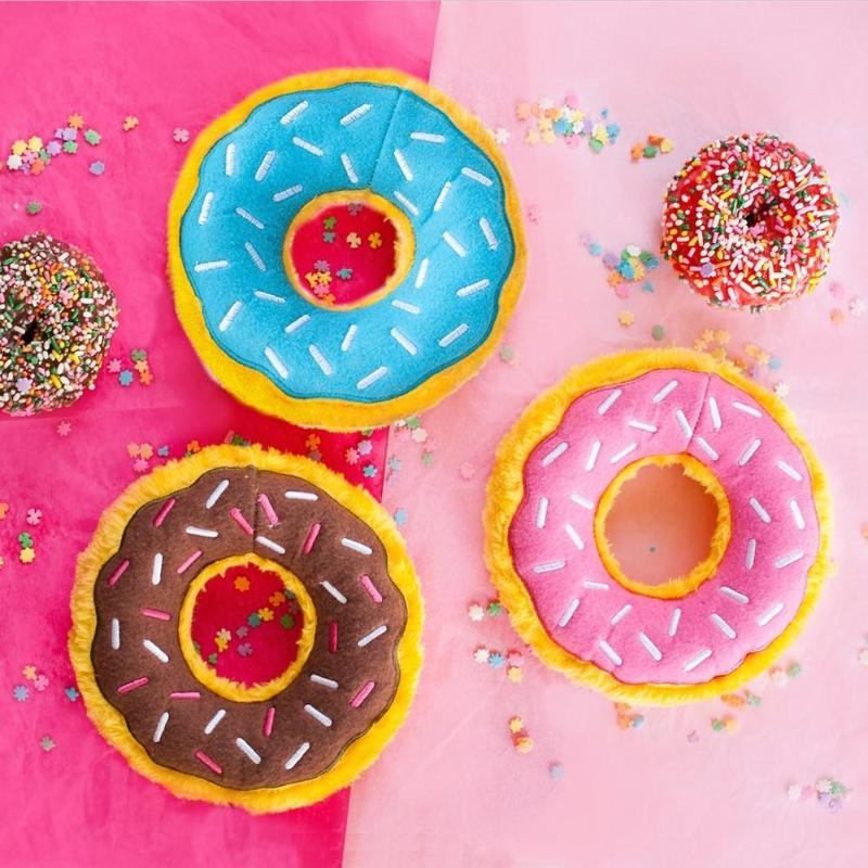 Hondenspeelgoed Donut - Zippy Paws - Roze, blauw, chocolade en regenboog